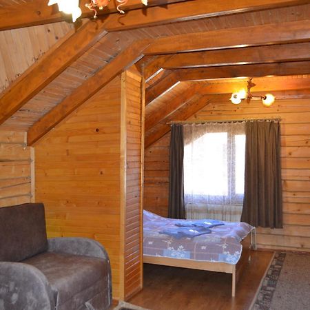 Hirskyy Svitanok Myhove Esterno foto