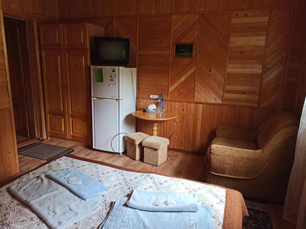 Hirskyy Svitanok Myhove Esterno foto