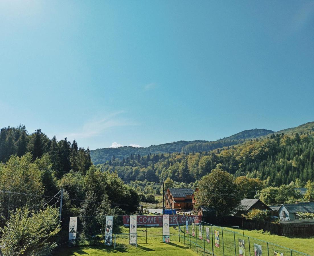 Hirskyy Svitanok Myhove Esterno foto