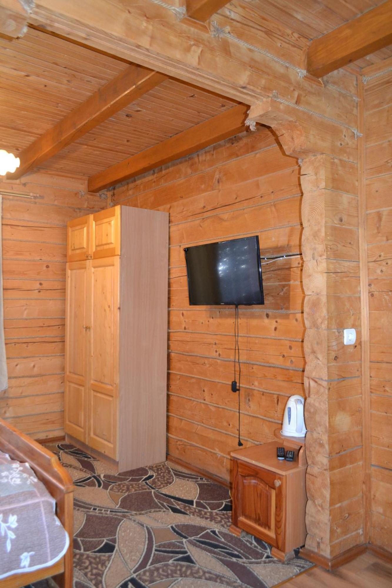 Hirskyy Svitanok Myhove Esterno foto