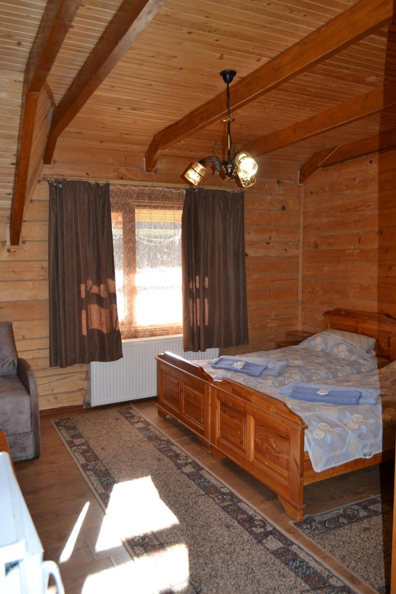 Hirskyy Svitanok Myhove Esterno foto