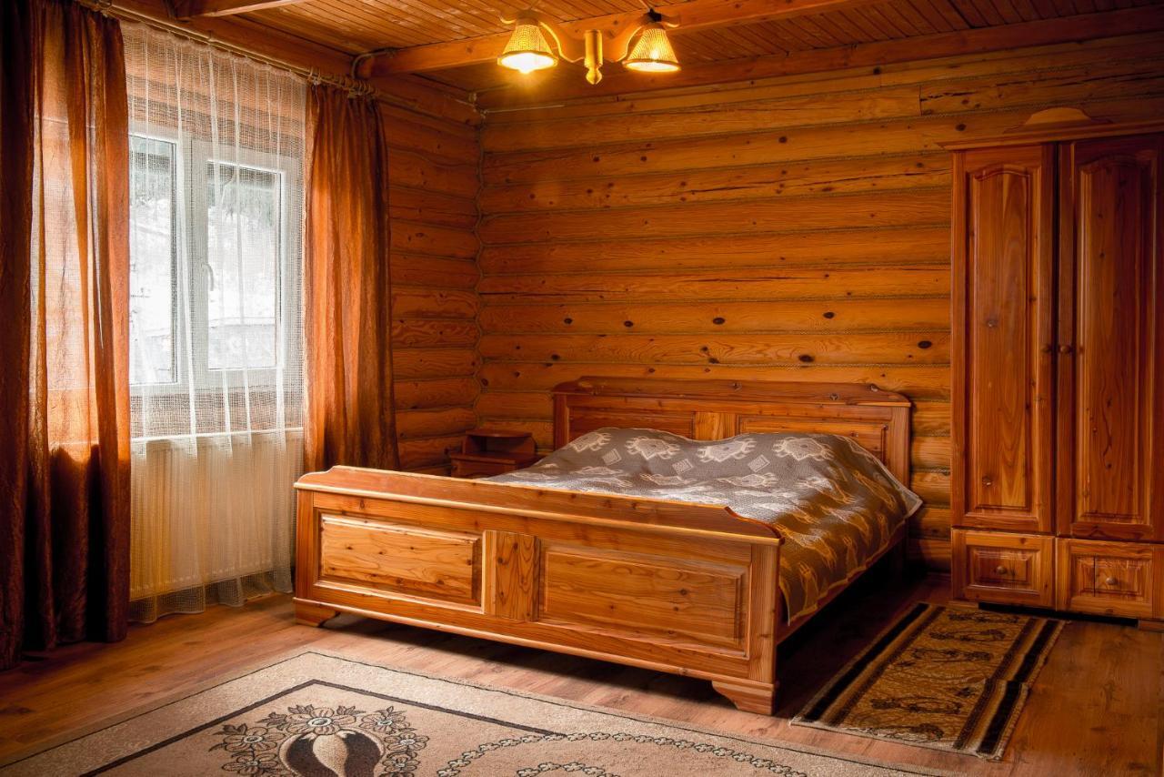 Hirskyy Svitanok Myhove Esterno foto
